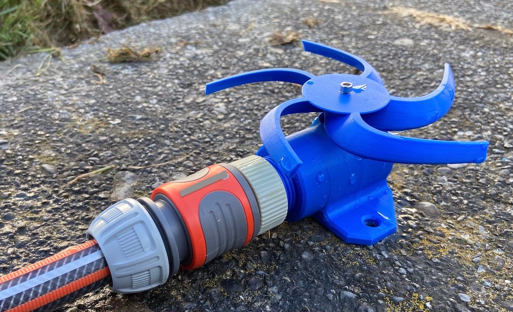 Water Sprinkler (for UK/AU/NZ hose fittings)