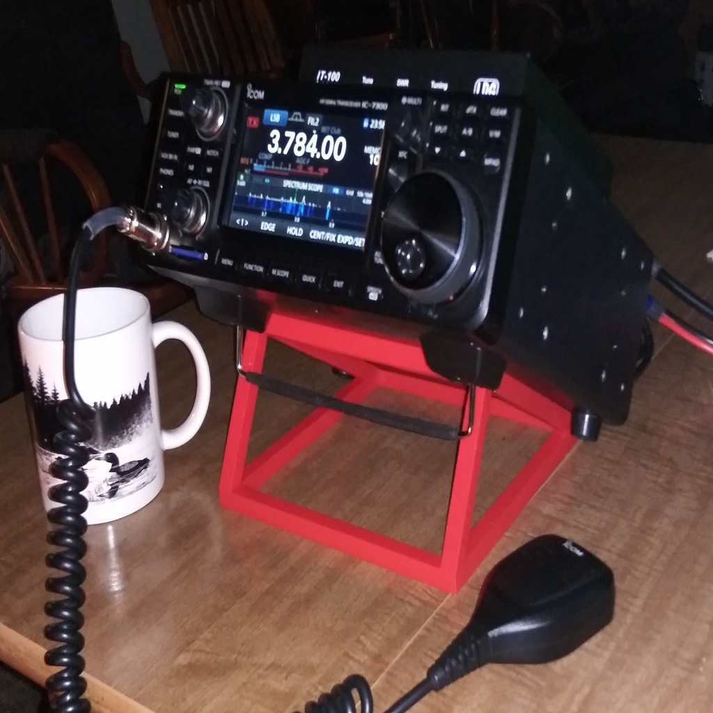Simple ICOM 7300 radio stand