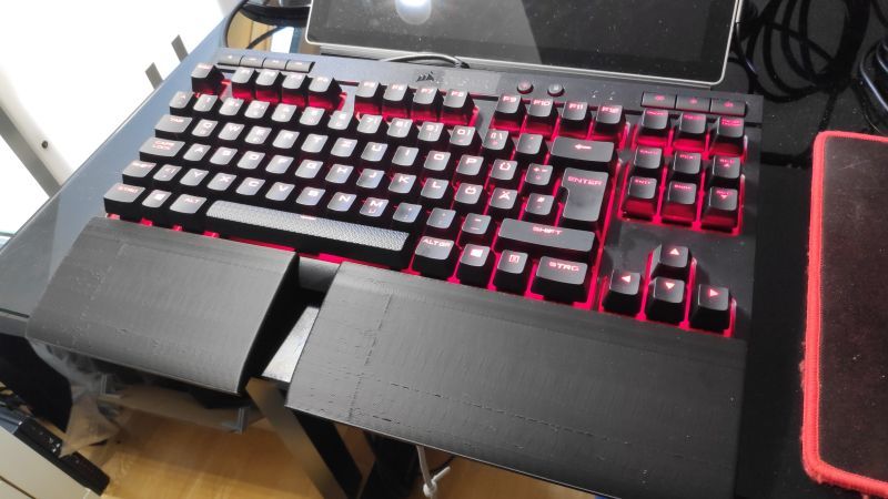 K63 Keyboard Wrist Rest for right hand