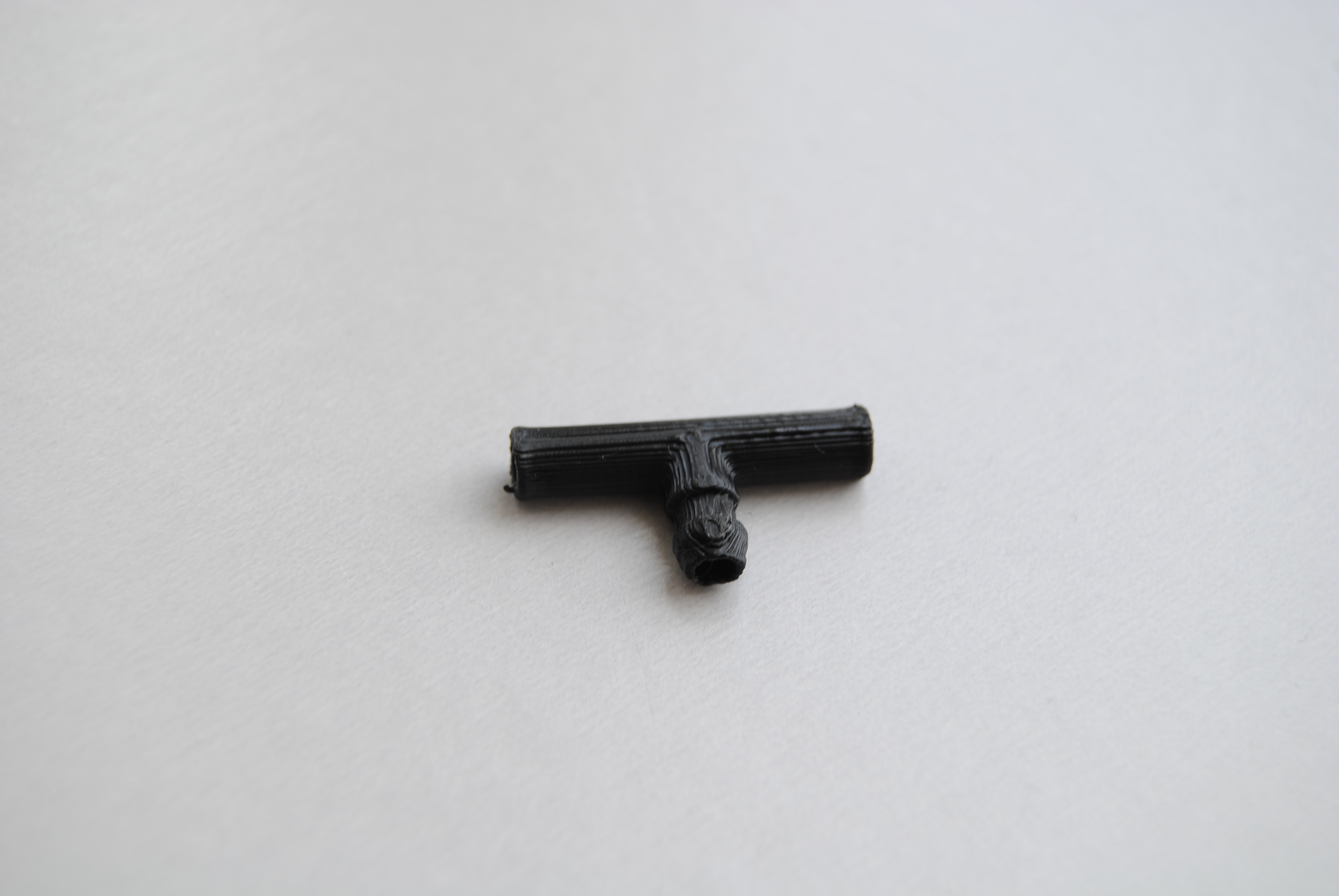 Drip irrigation tee