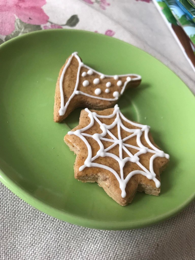 Gingerbread cutter - Witch