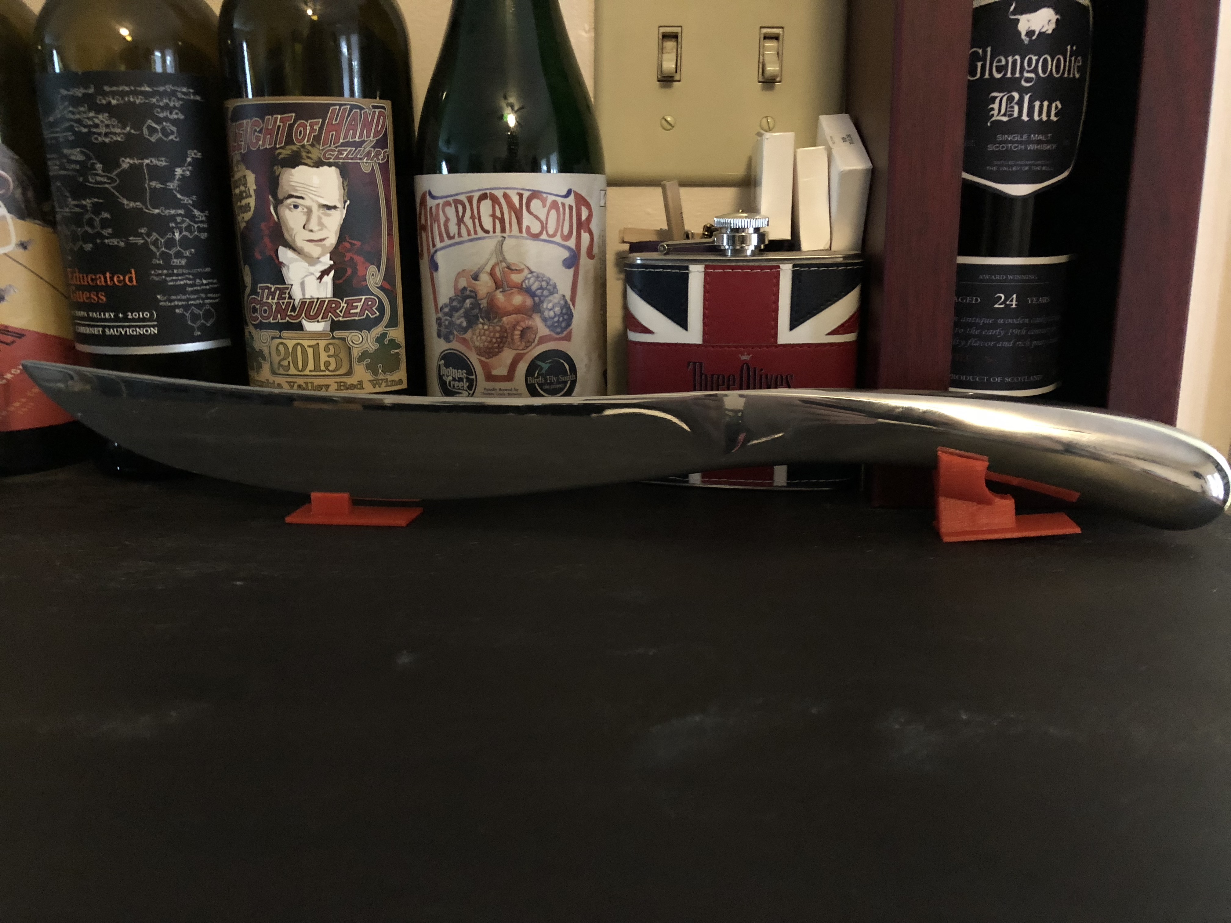 Two Part Knife Display