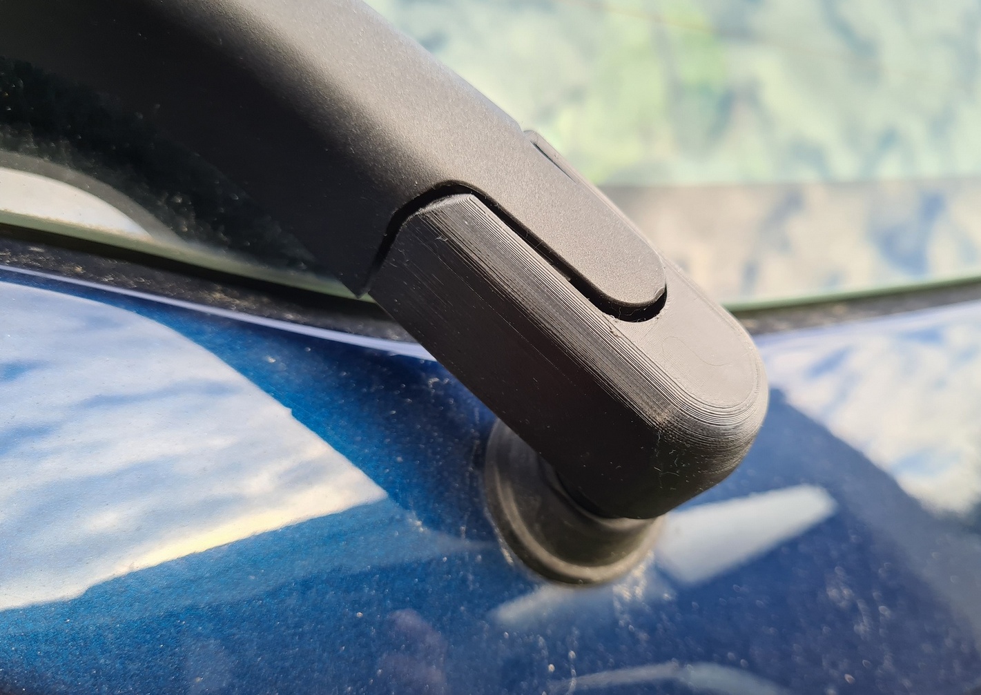 Toyota Yaris arka silecek kolu kapağı (2006-2009 Tip II, Aşama 1) (Sadece Plastik Aparattır!!!)