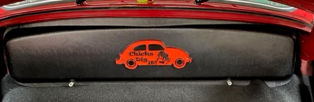 VW Beetle Sign - Chicks Dig It!