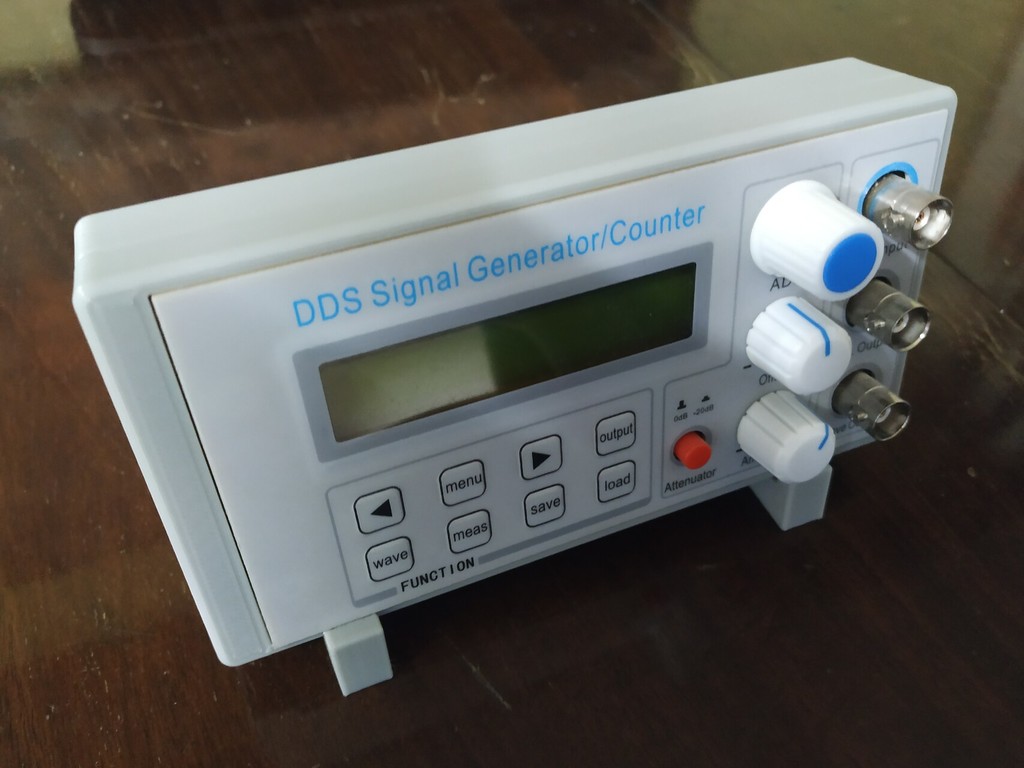 DDS Signal Generator Box