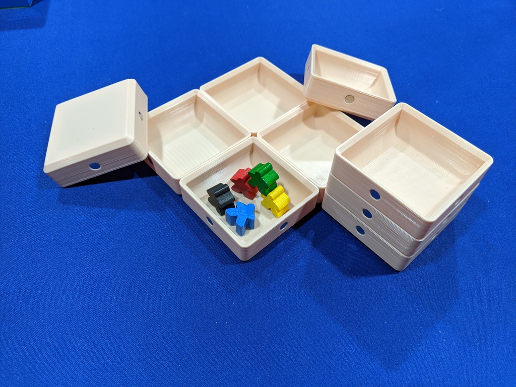 Magnetic board game bits trays