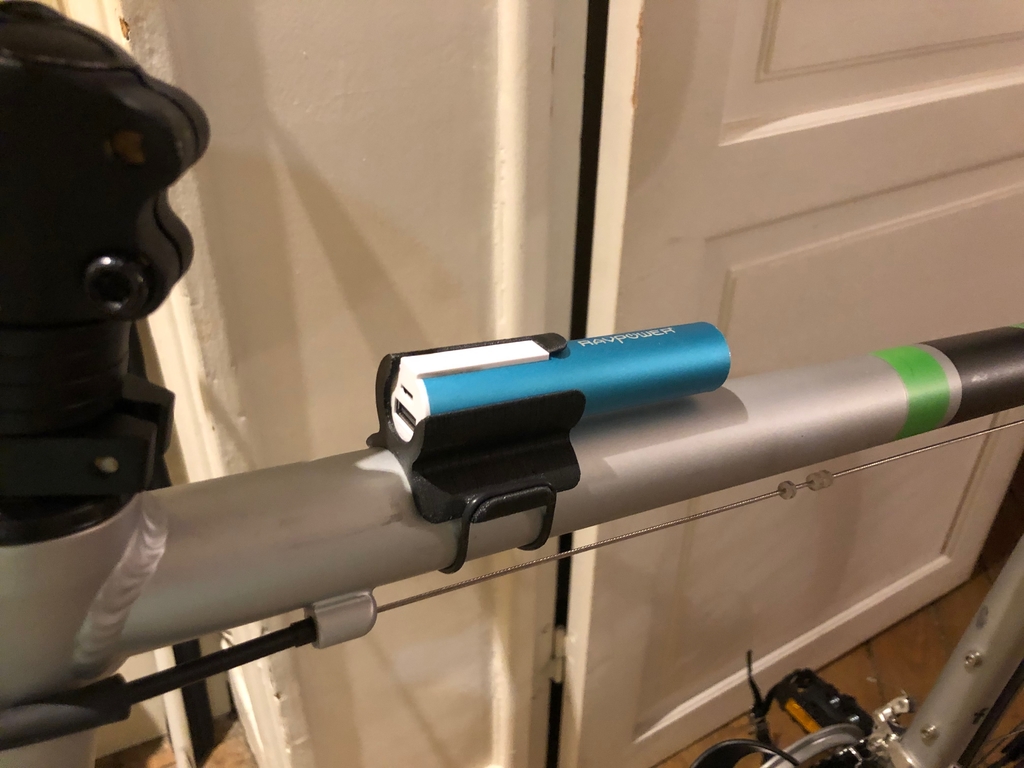 External battery bike mount