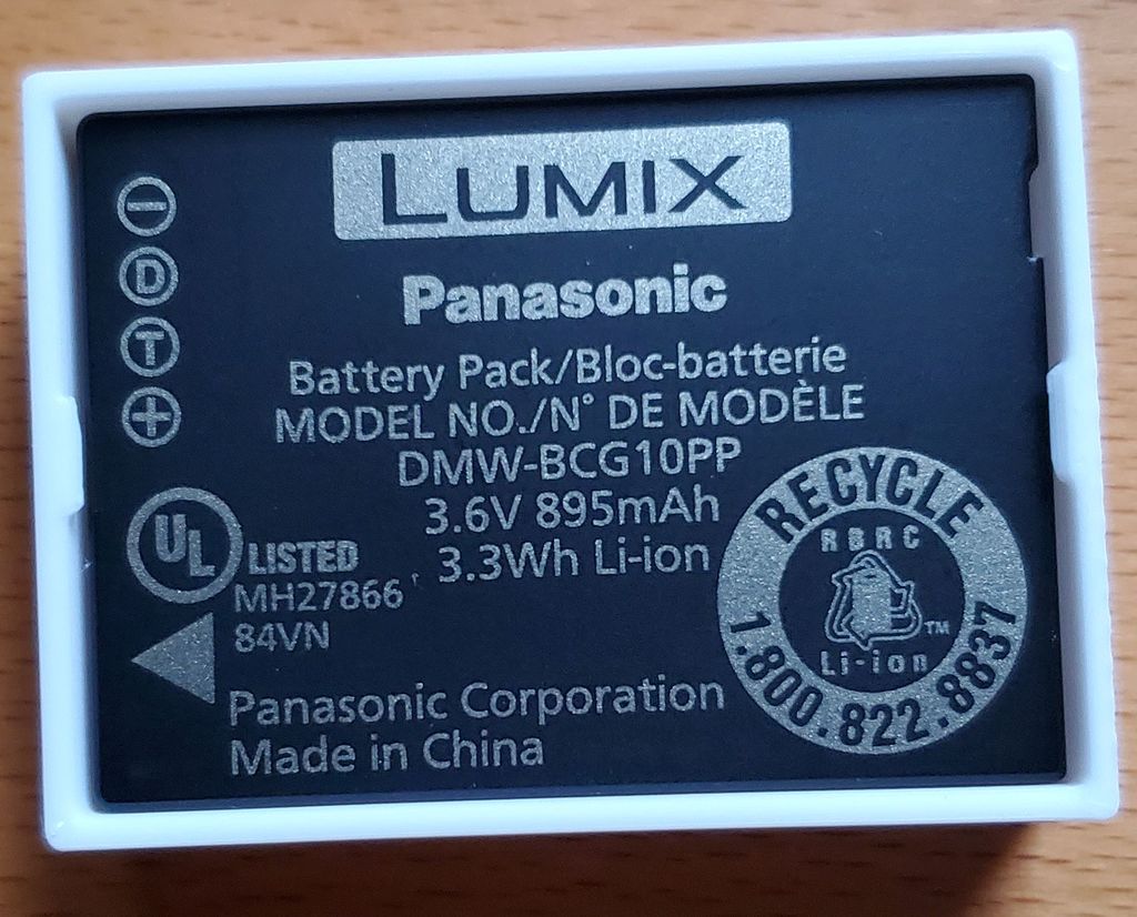 Panasonic DMW-BCG10 battery pack cover