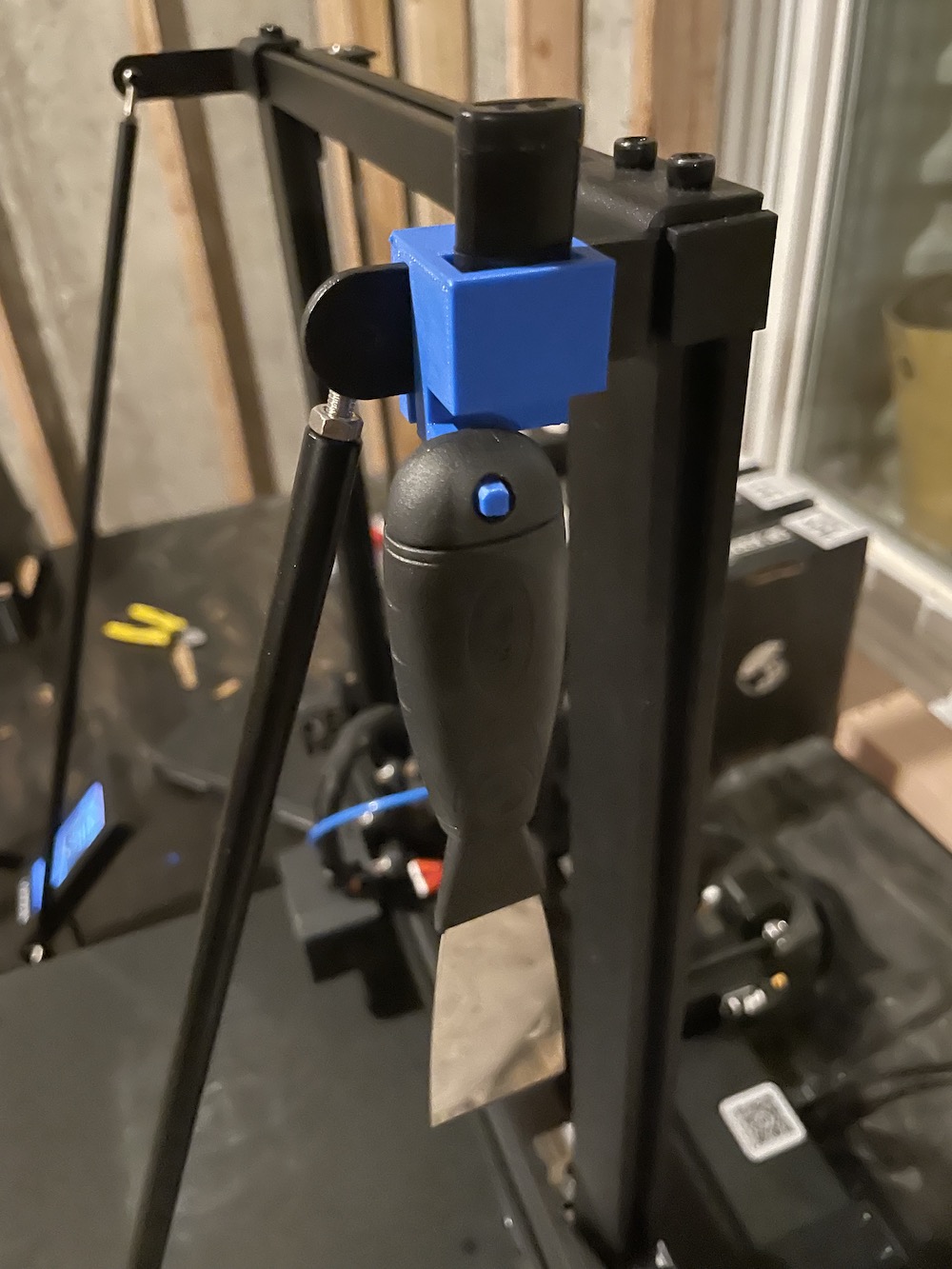 LK5 Pro - USB and Scraper Holder