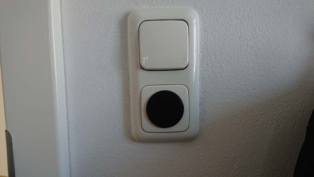 Wall socket cover (type F)