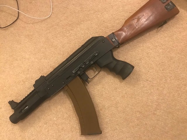 Airsoft AK to M4 handguard RIS rail adapter