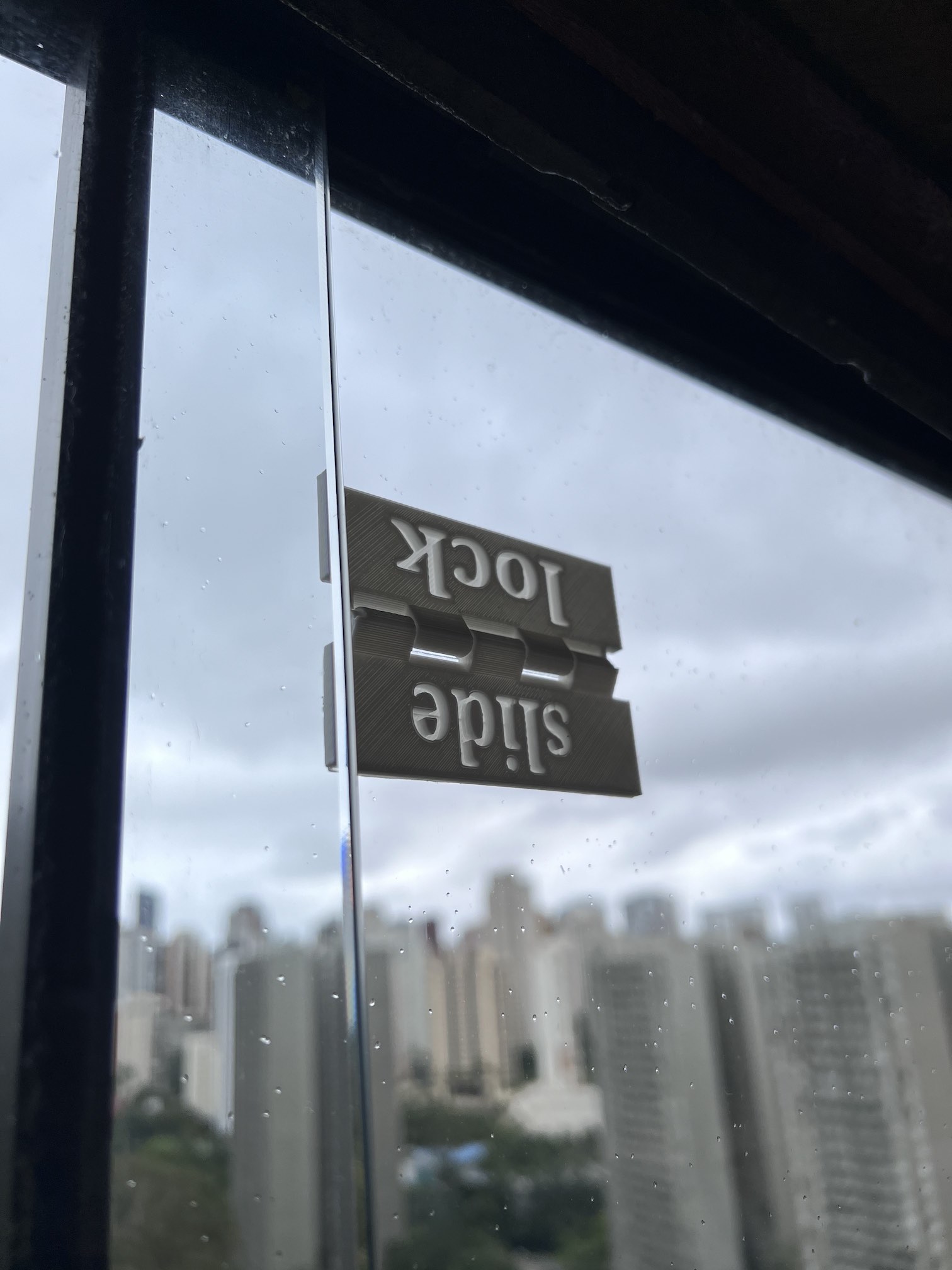 Simple Child Lock for Sliding Windows or Doors