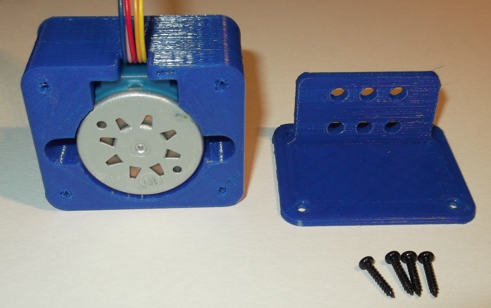 28BYJ-48 5V Stepper Motor Housing and Bracket