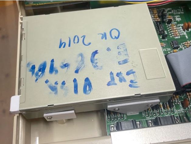 FREE AS-IS Internal A500 Chinon FB-354 Floppy Drive - USA - English