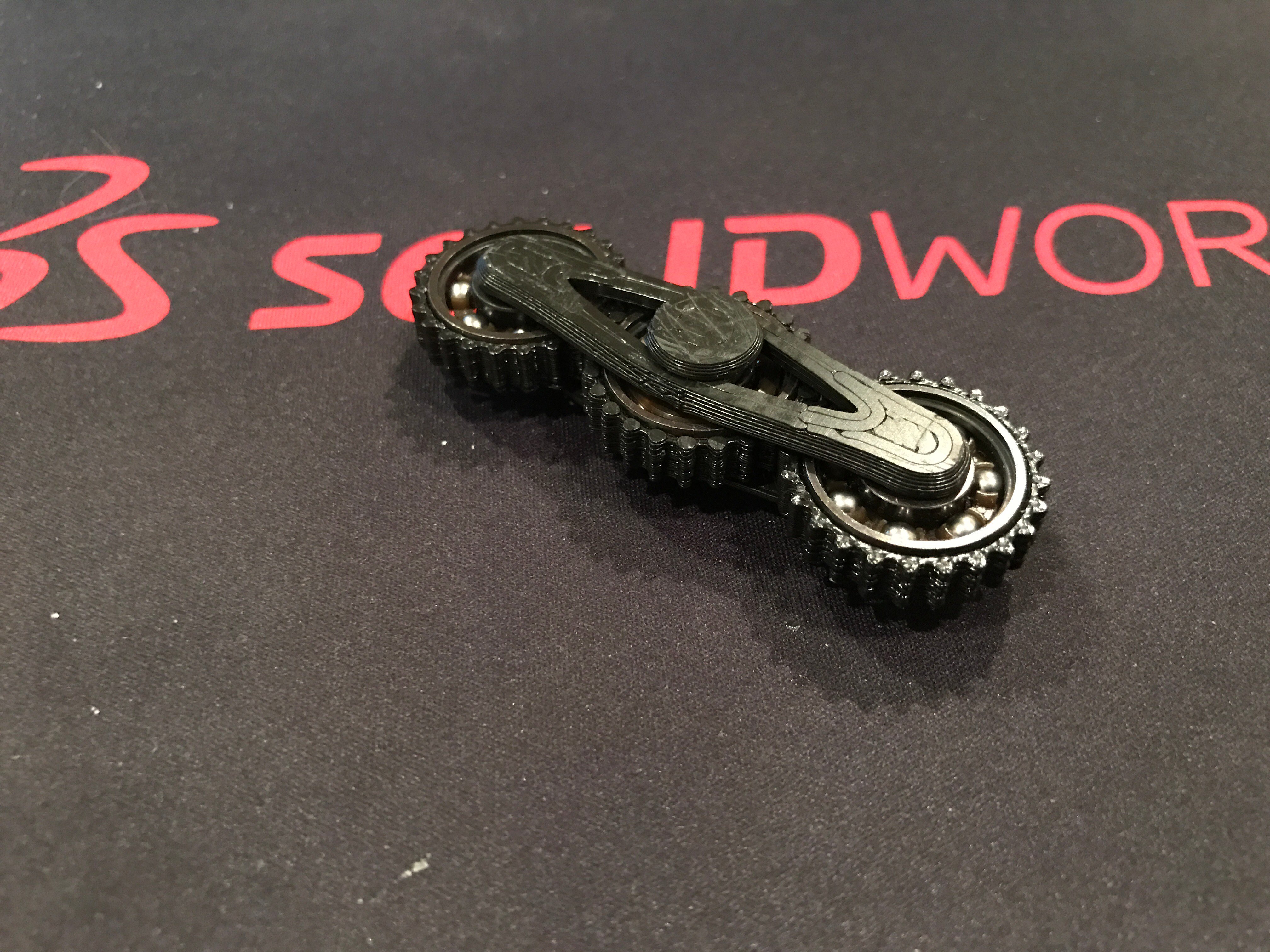 Fidgeting / Spinning Gears