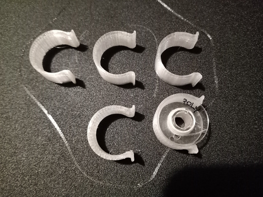 Bobbin clip