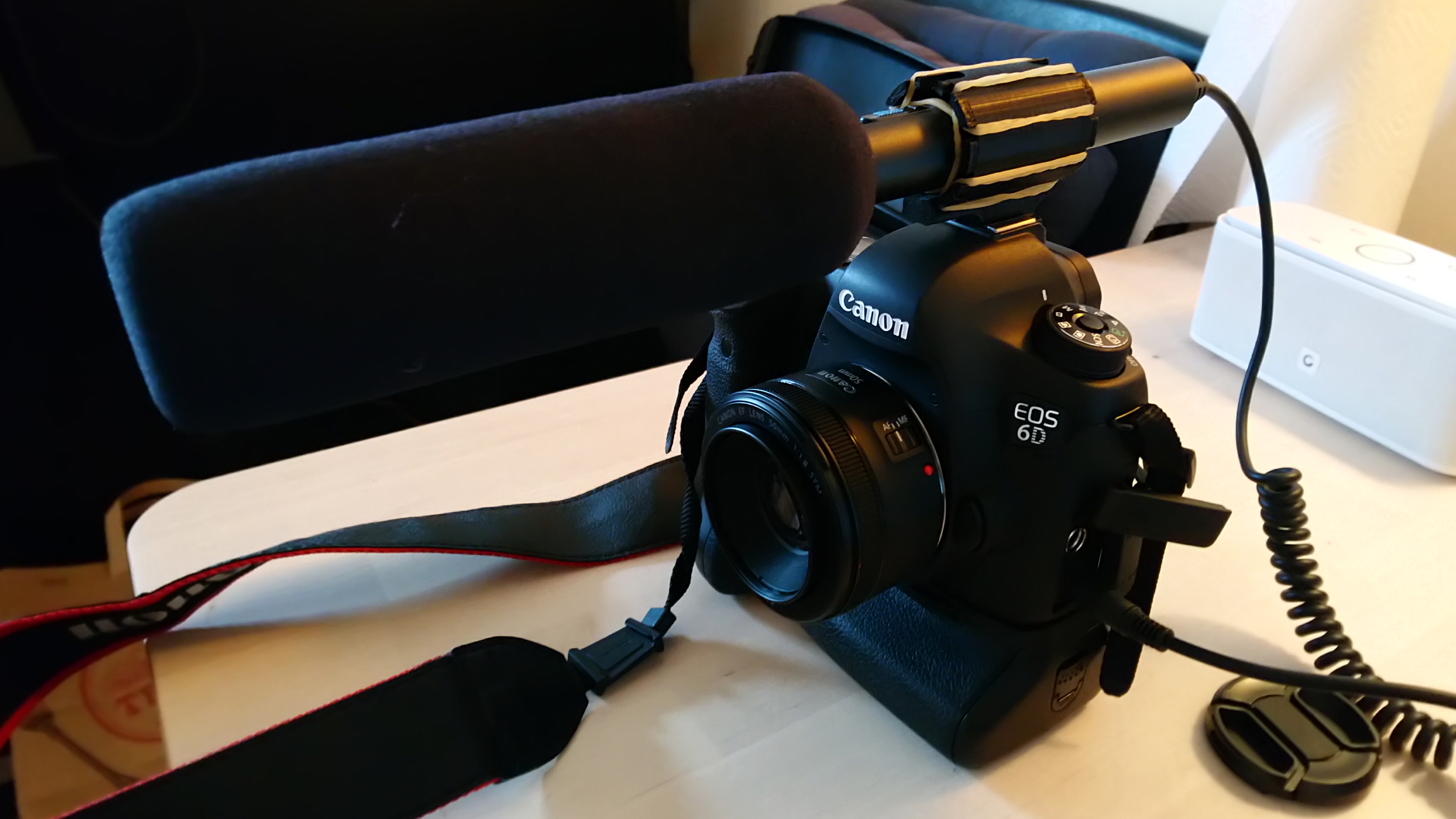 Hot Shoe Shotgun Mic Mount