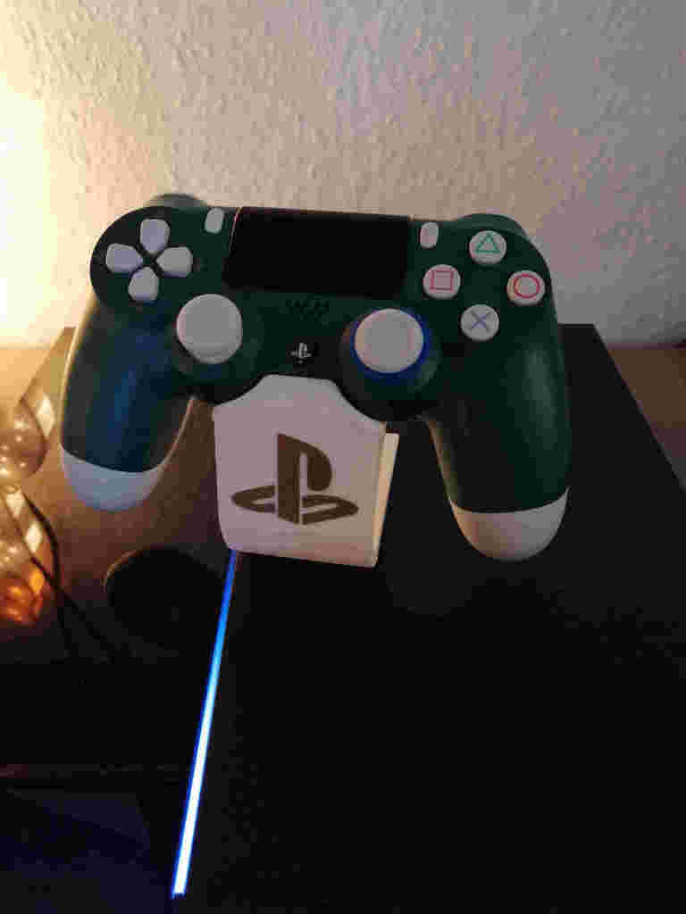 PS4 Controller Stand PS Logo Re-remixed