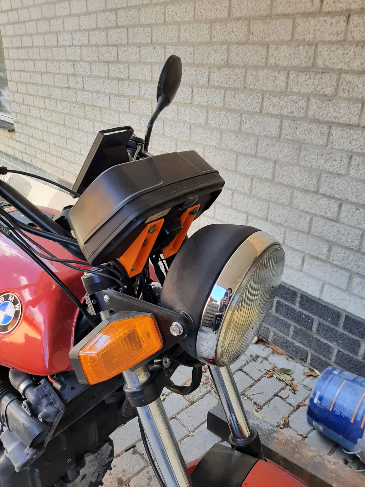 Lunchbox bracket BMW k75
