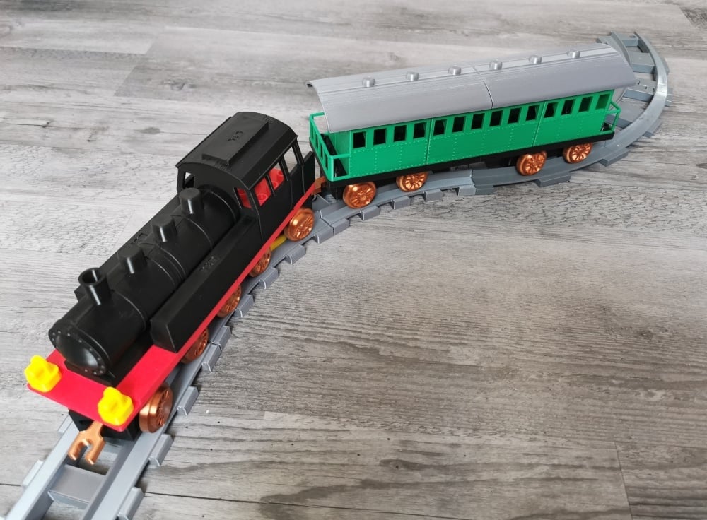 LEGO STEAM TRAIN, WAGON, RAILS IN SET