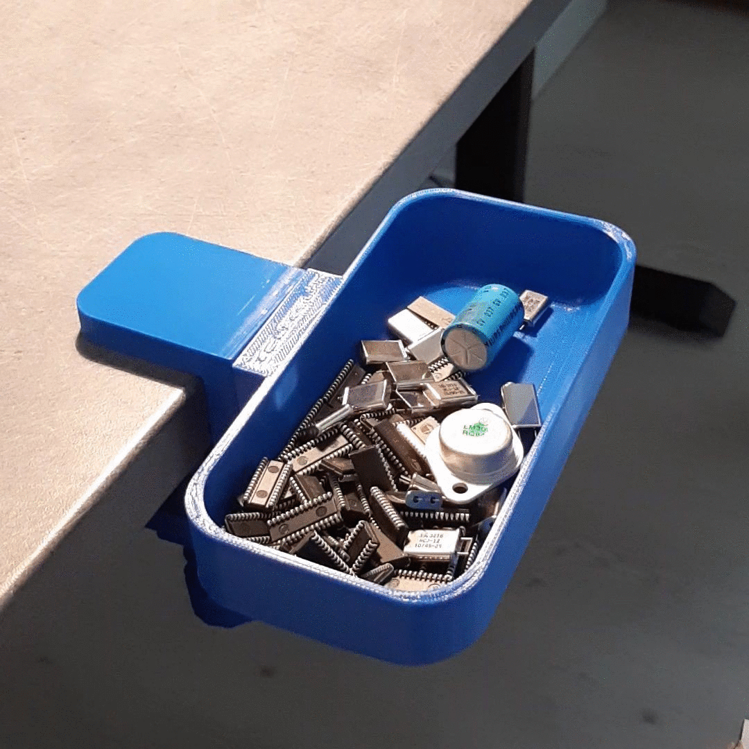 Tools tray