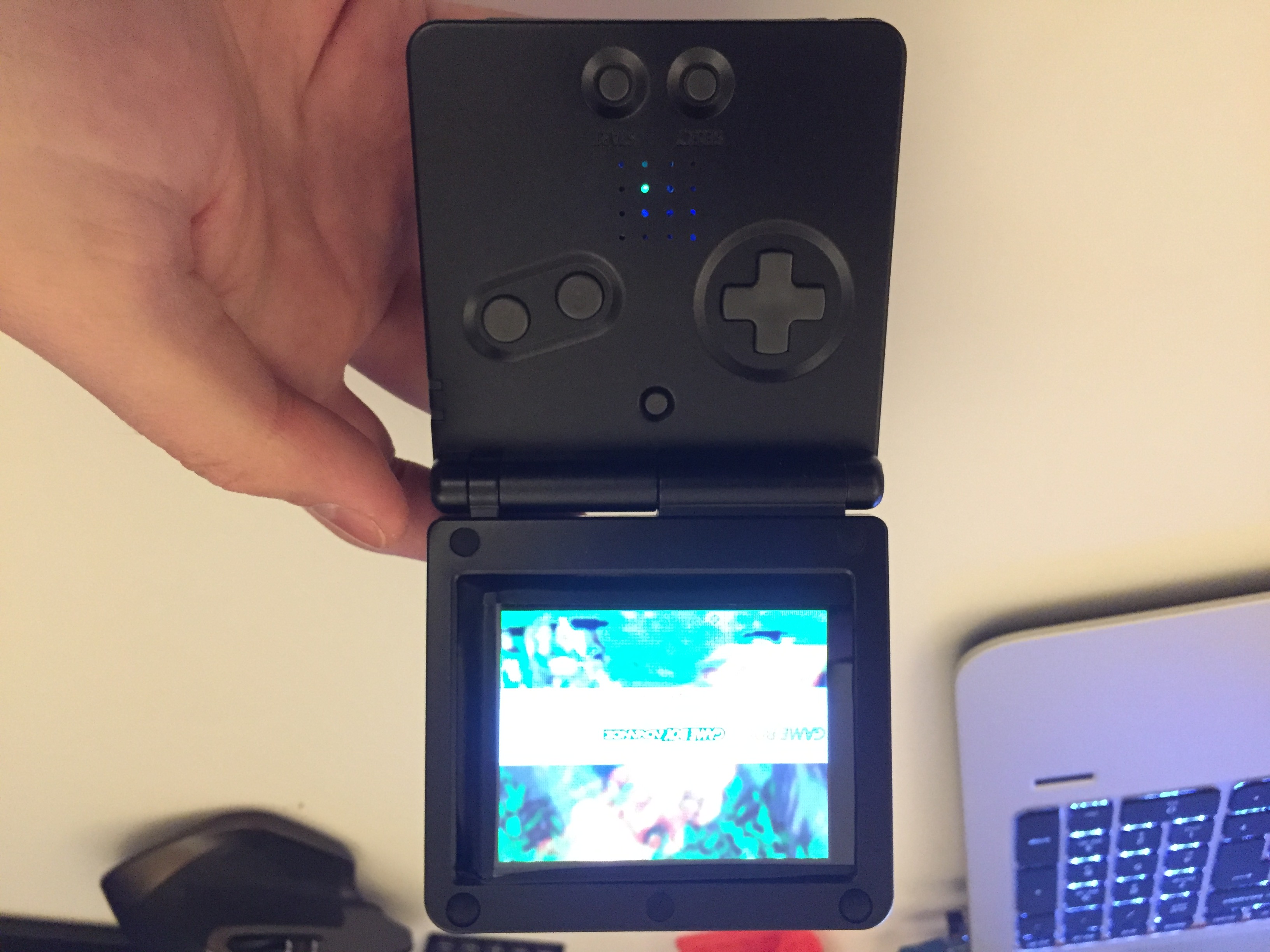 Gameboy Advance SPi - Raspberry Pi inside a Gameboy
