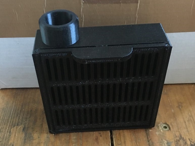 Suction basket for aquarium filter