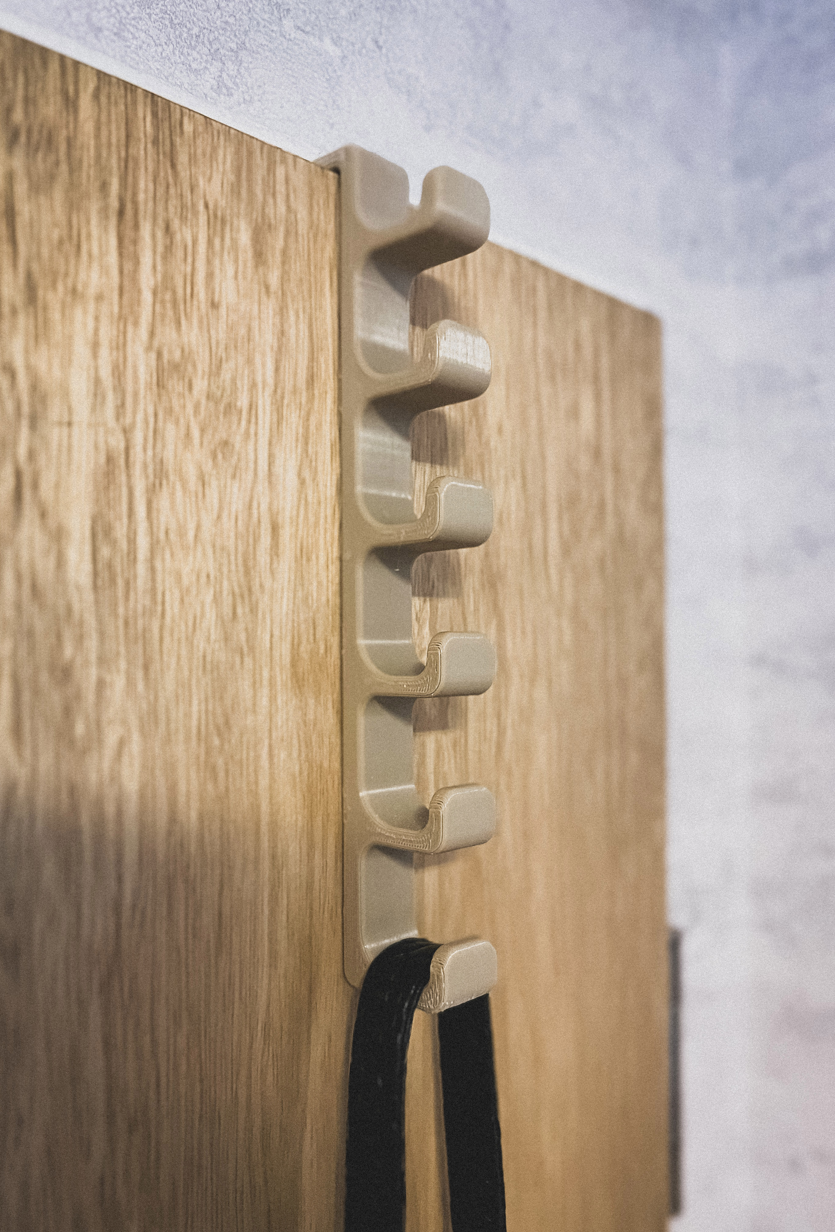 Door Hook-Hanger