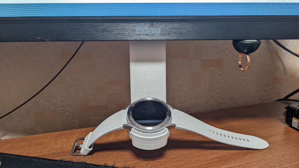 Stand for Samsung galaxy watch 46mm