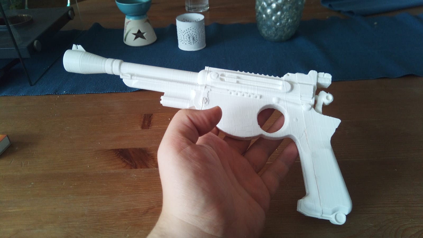 Mandalorian Blaster cut for easy Printing