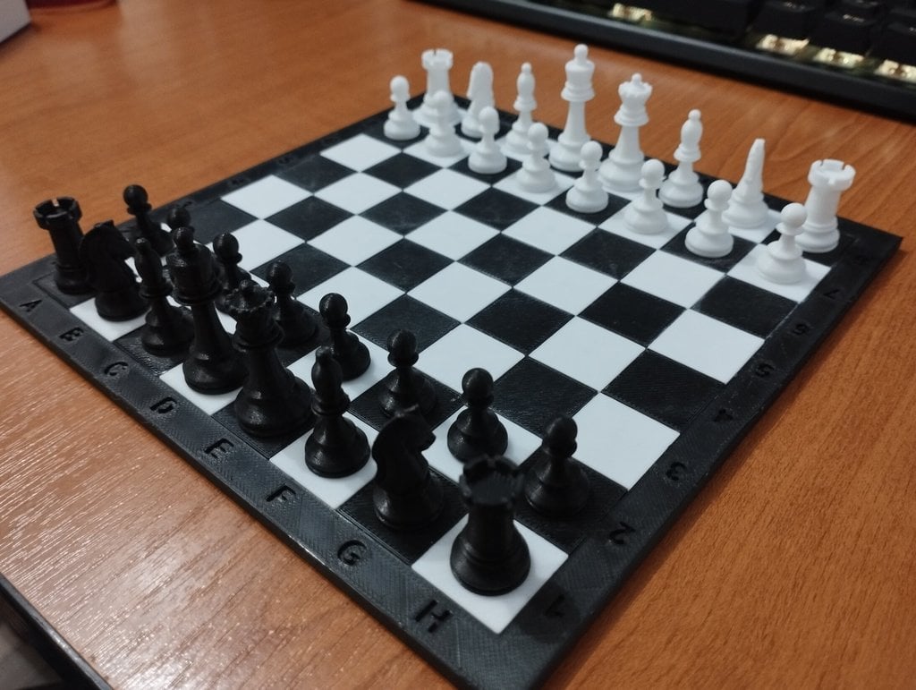 Magnetic chessboard + Chess Set - Dubrovnik 1950