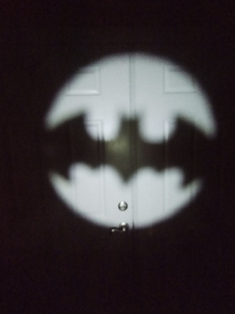 Bat Signal for flashlight