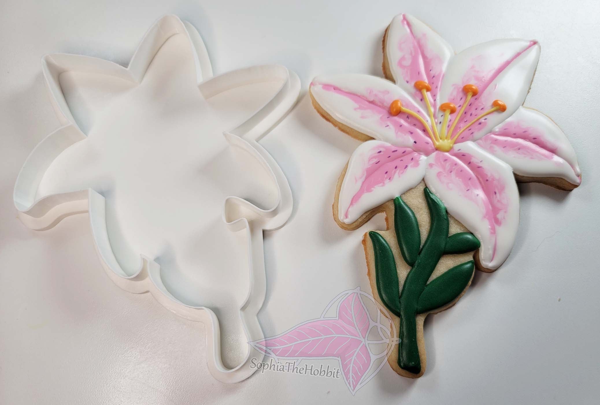 Lily Cookie Cutter