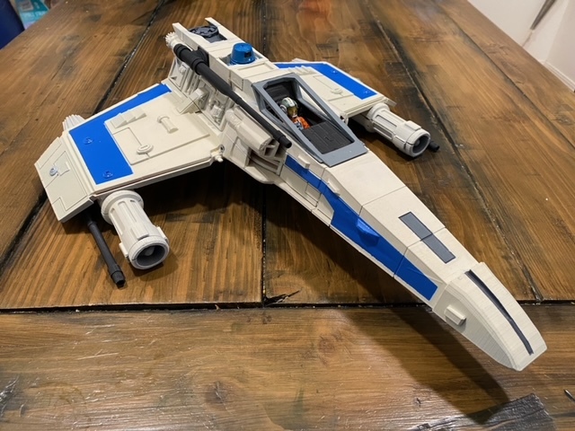 E-Wing Starfighter 3.75 Star Wars Action Figure Scale