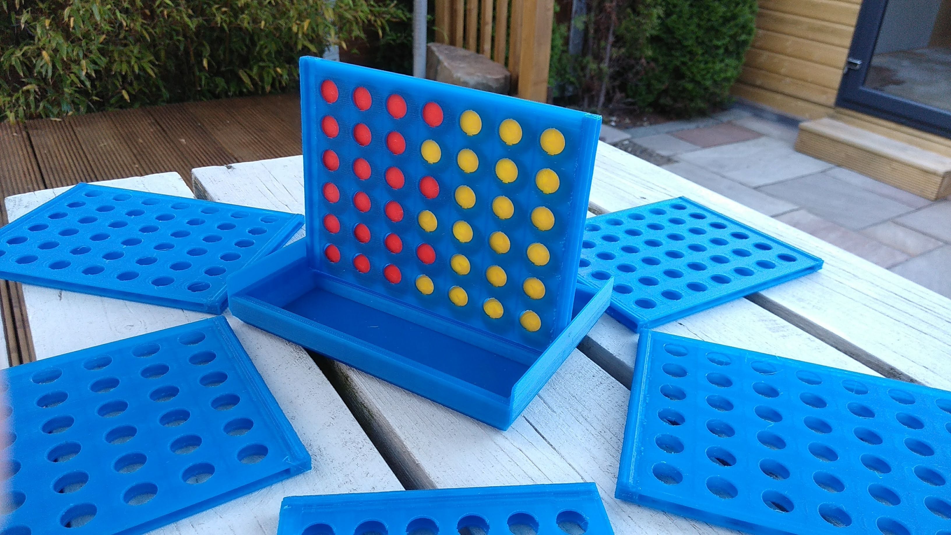 Connect 4 Travel