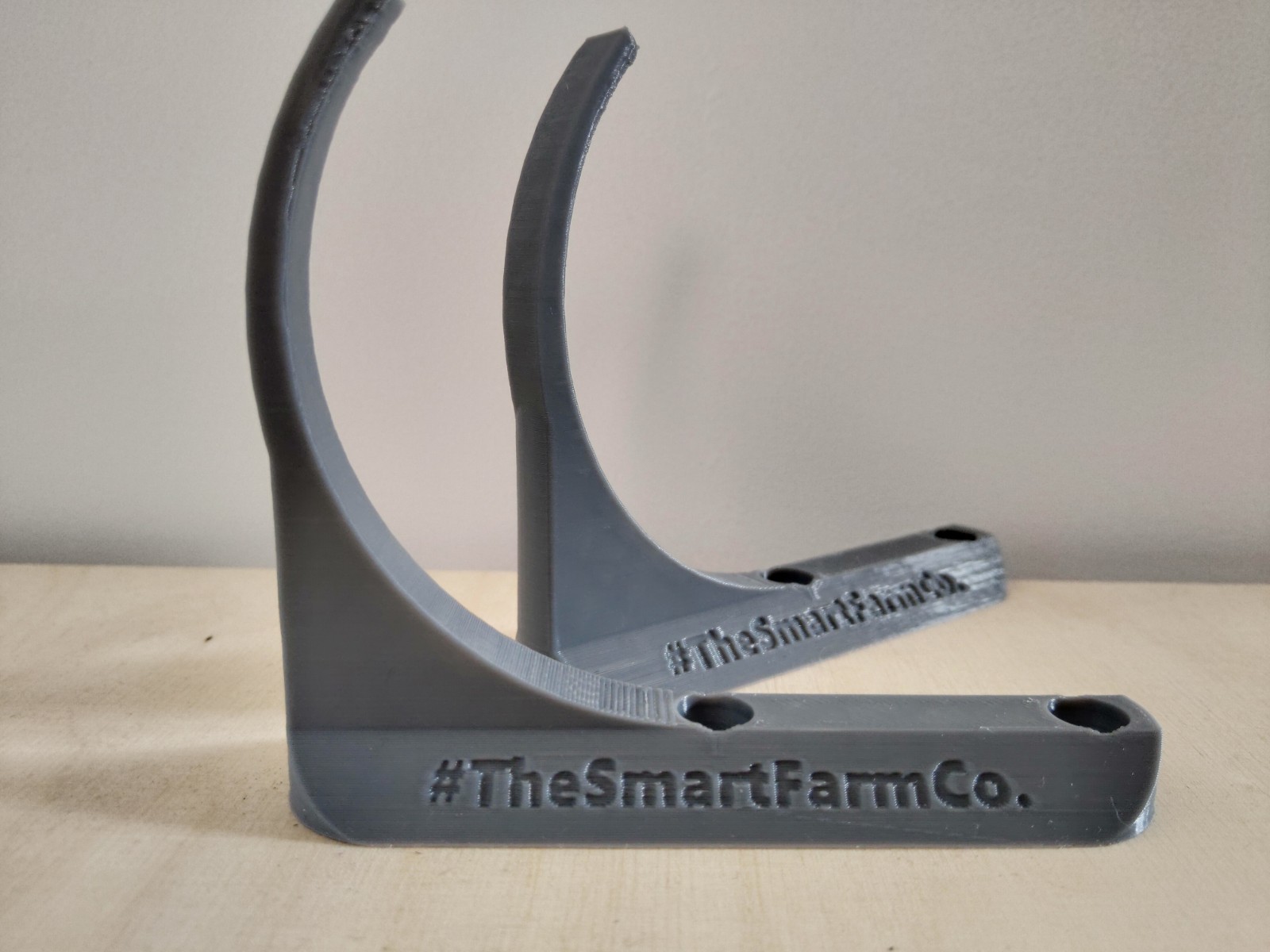 TheSmartFarmCo bottleponics screw bottle mount - hydroponics bottle mount/hanger