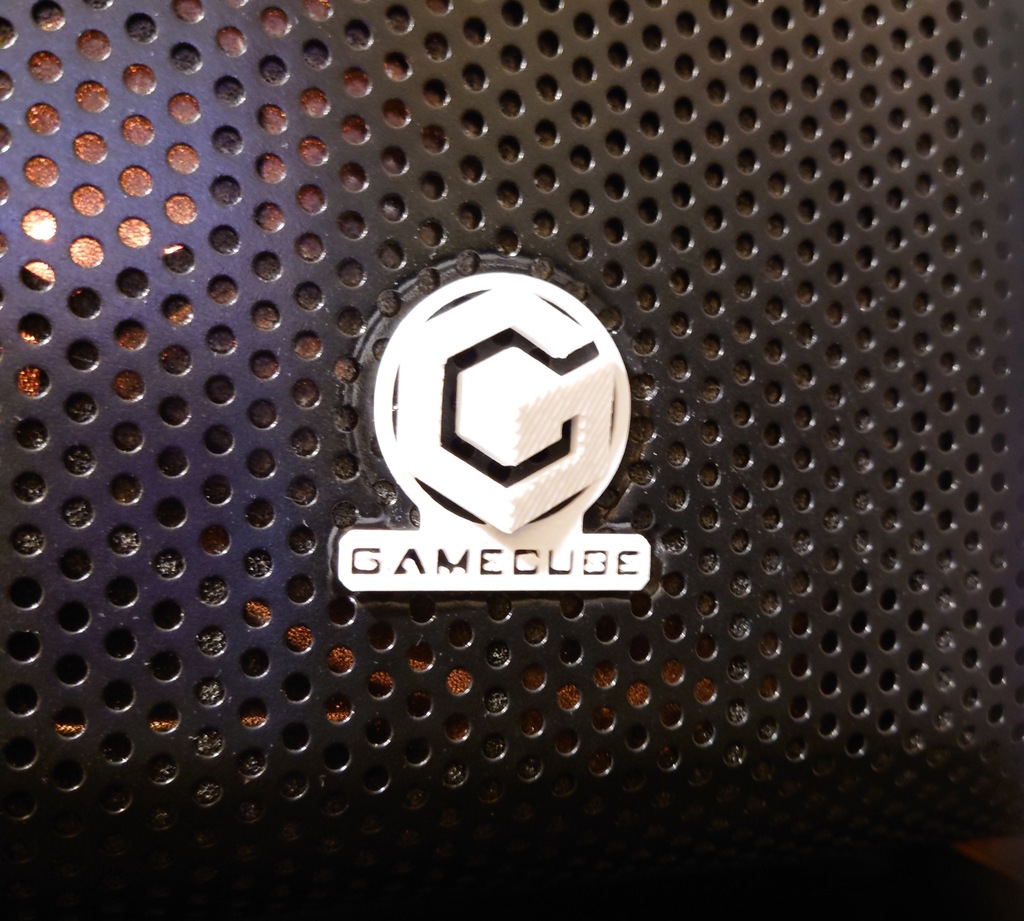 Gamecube Badge - Thermaltake Core V1