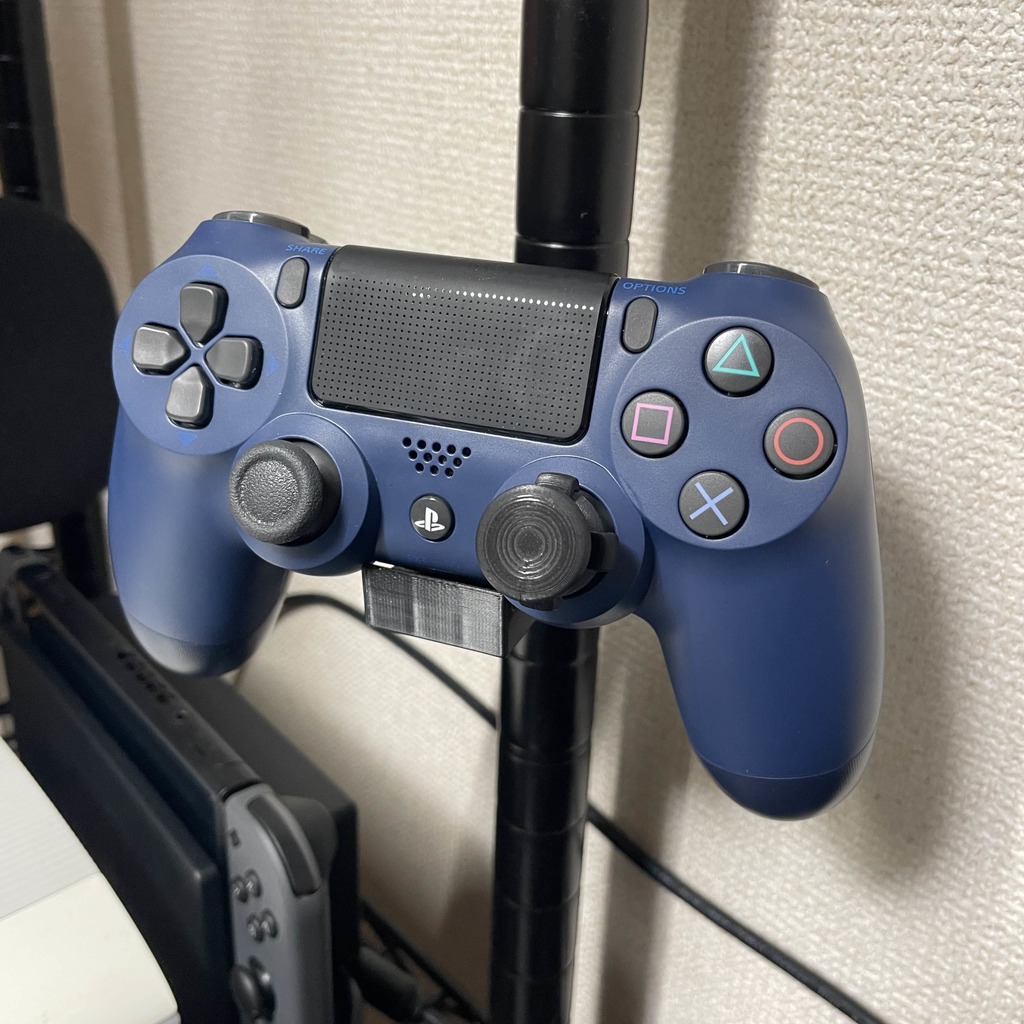 PS4/Switch Controller Stand on Metal Shelf Pole
