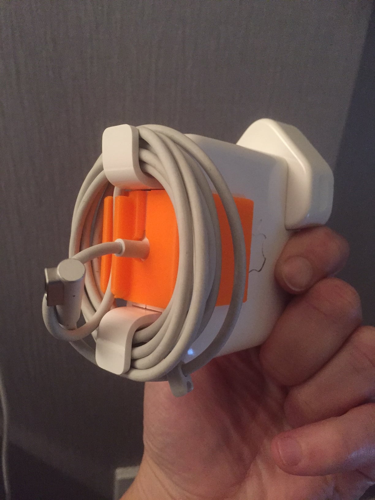 MacProtect - Macbook Magsafe charger cable protector