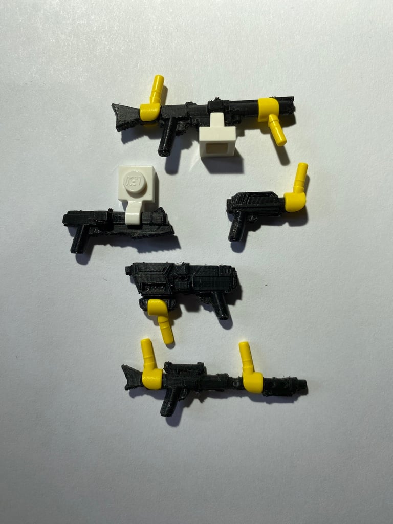 Lego-ified clone blasters & accessories