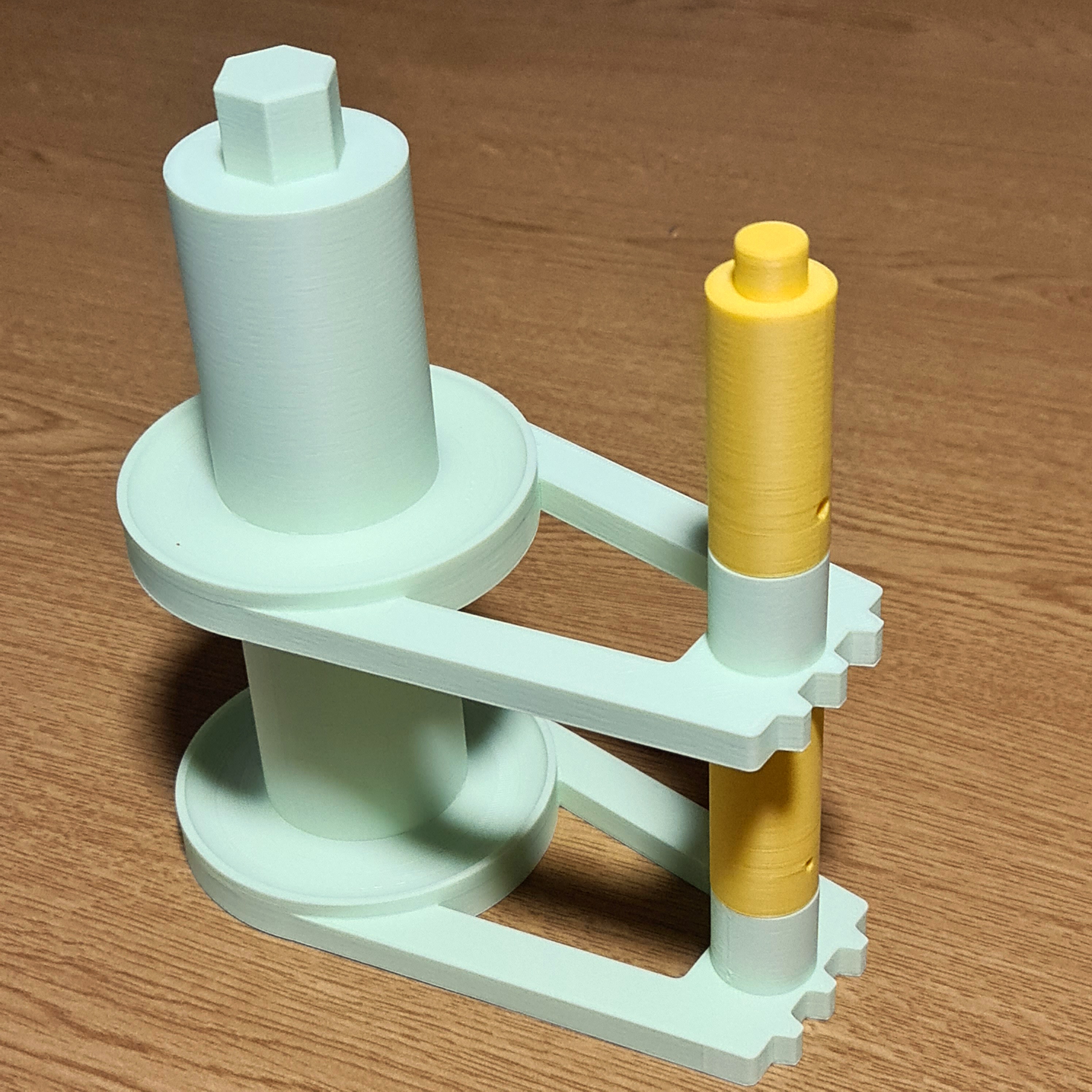 Horizontal Stackable Spool Holder