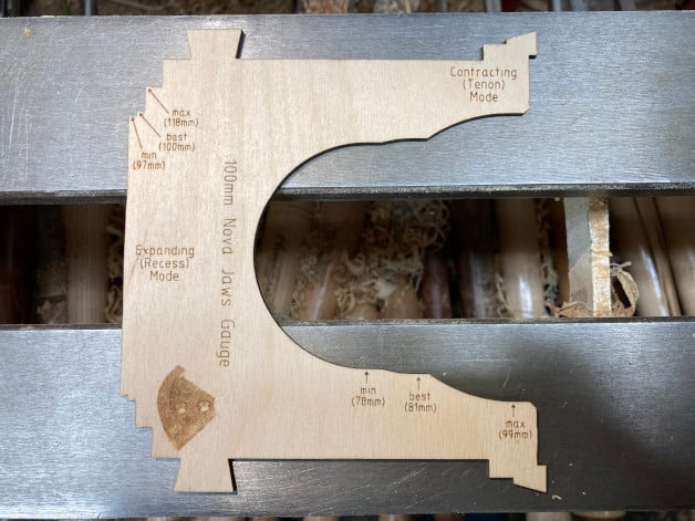 Wood lathe Nova Jaws mortise/tenon gauge