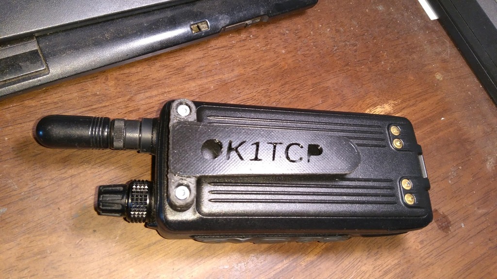 AOR AR-DV10 belt clip with or without callsign