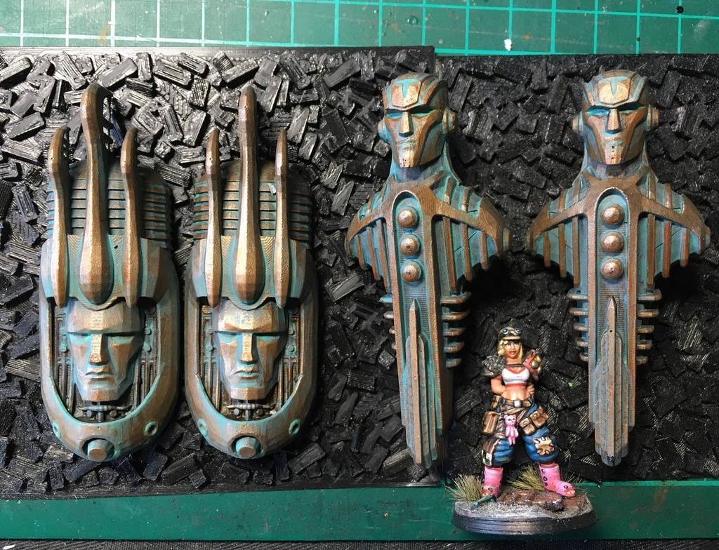 Fallout Art Deco Statues