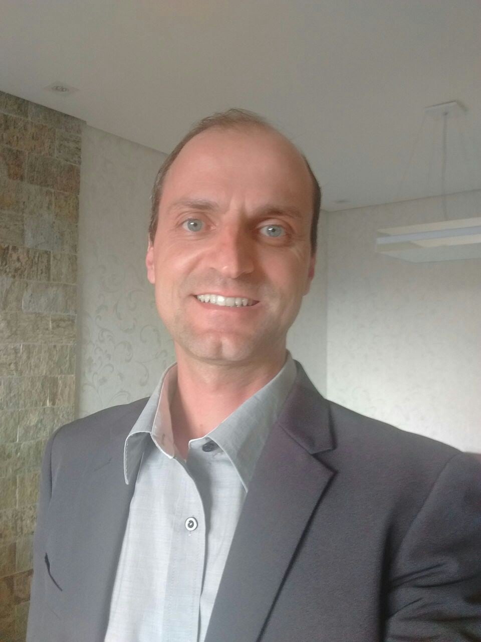 Udvary