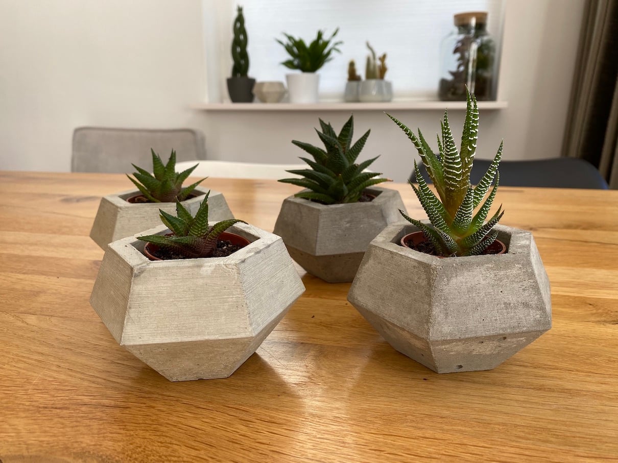 Concrete mold for planter - plant pot