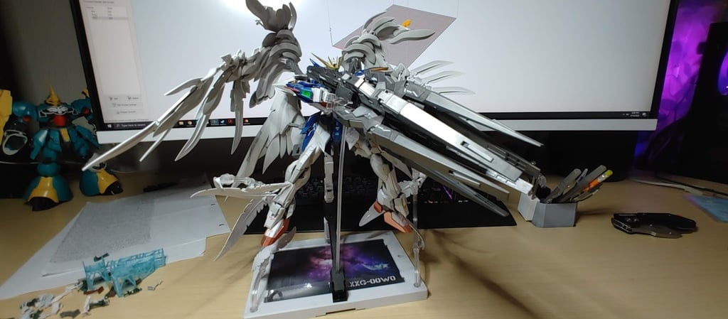 Gundam Wing Zero Action Base Support Arm