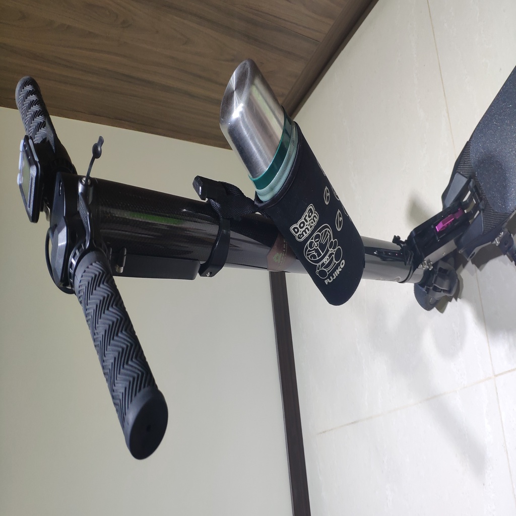 Electric scooter hook