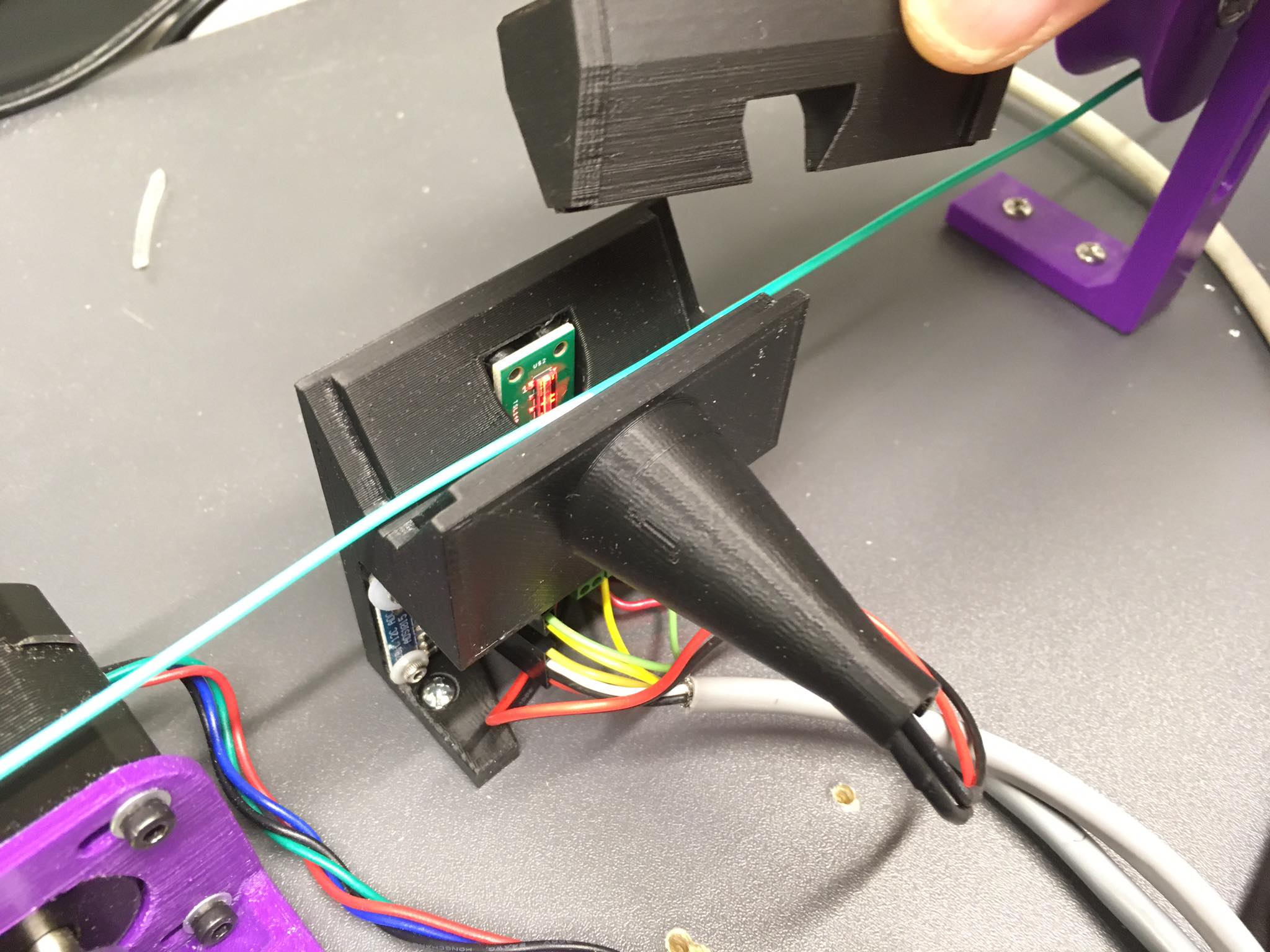 Filament Diameter Sensor Housing for Extruder ( width )