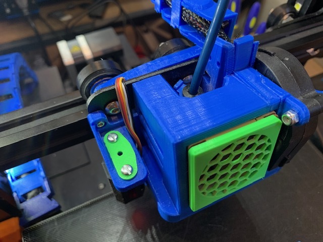 Ender 3 v2 X-Axis Cable Chains Hot-End Clip for Satsana (w/ BL Touch Wire Routing)